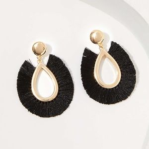 NWT Loft fringe earrings
